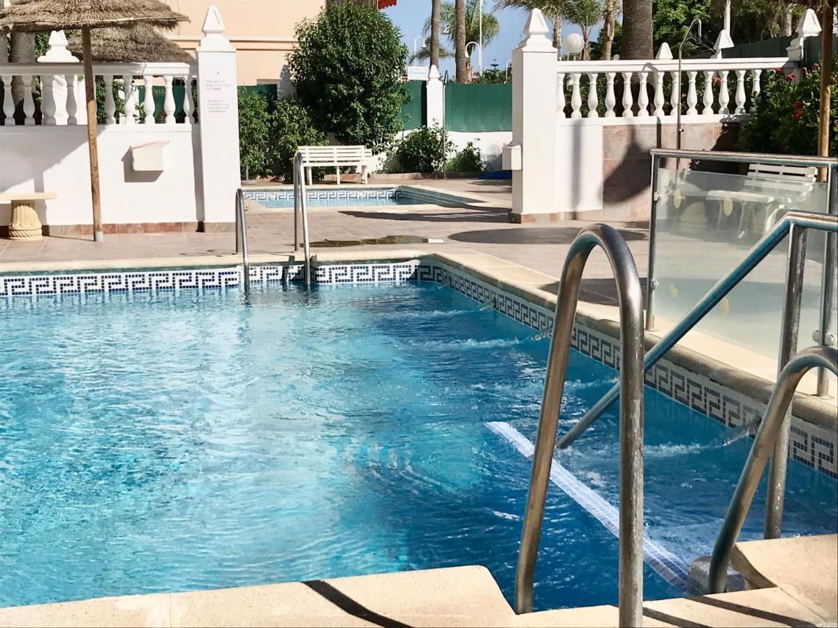 Apartamento 2 Dormitorios En Primera Linea De Playa San Cristobal Almuñécar Eksteriør bilde