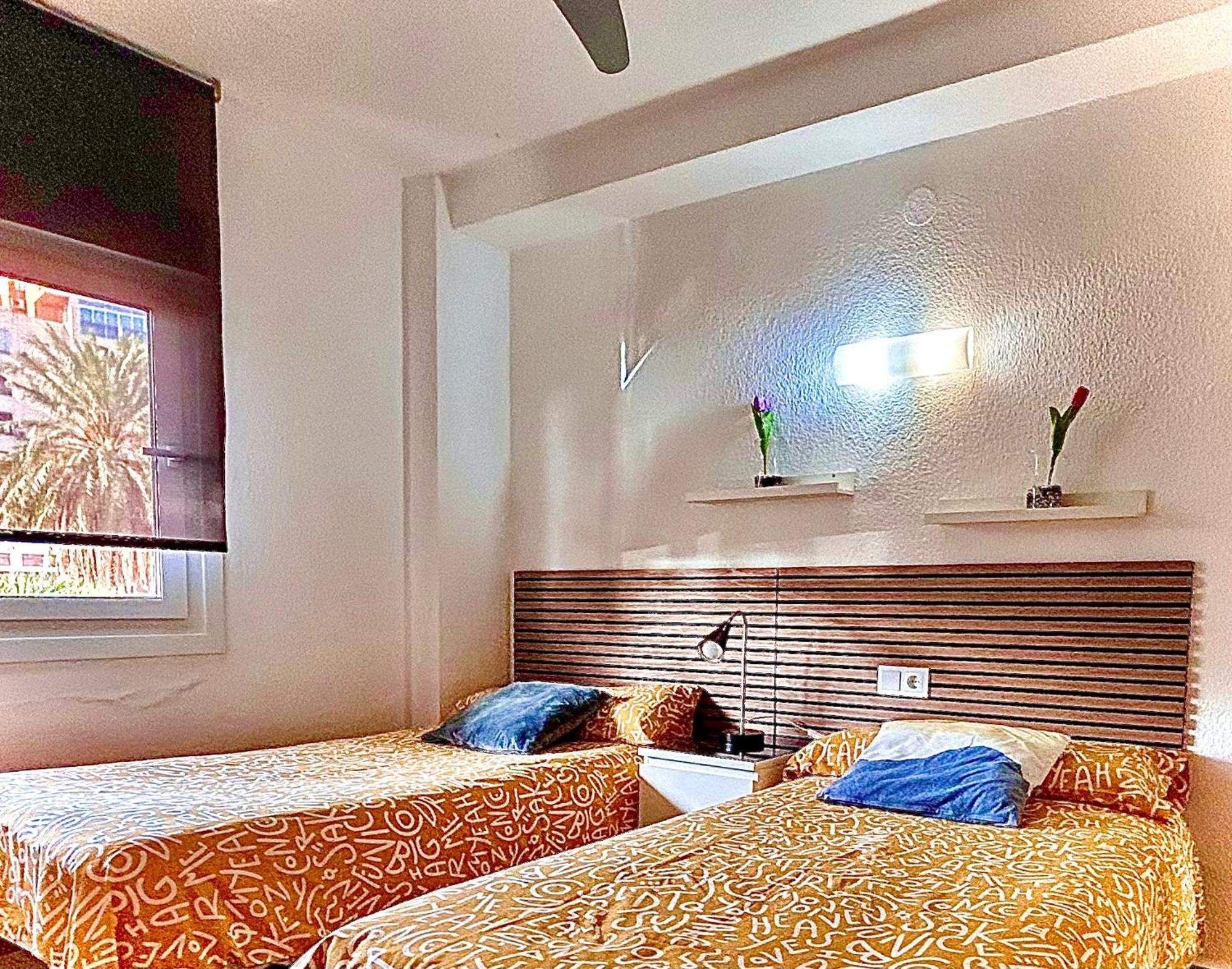 Apartamento 2 Dormitorios En Primera Linea De Playa San Cristobal Almuñécar Eksteriør bilde